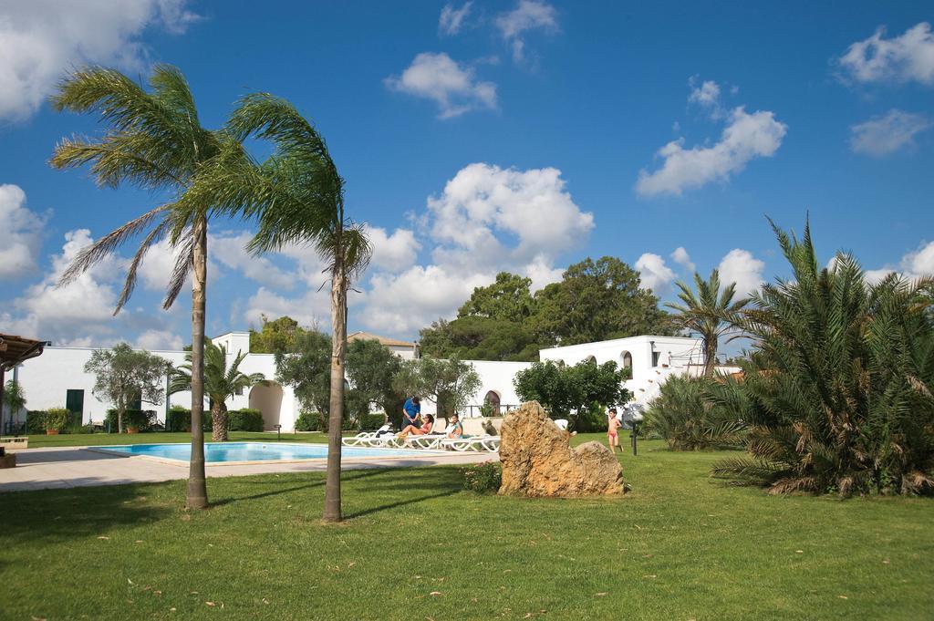 Tenuta Badessa Casalabate Εξωτερικό φωτογραφία