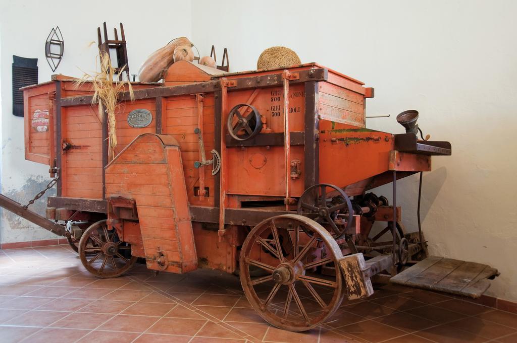 Tenuta Badessa Casalabate Εξωτερικό φωτογραφία