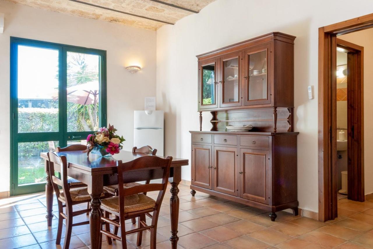 Tenuta Badessa Casalabate Εξωτερικό φωτογραφία
